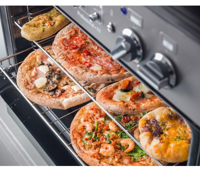 Falcon Professional+ FX 90 / FXP 90 multifunction oven with pizzas